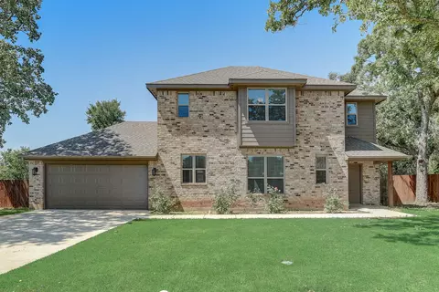3801 Sage Ct, Granbury, TX 76048
