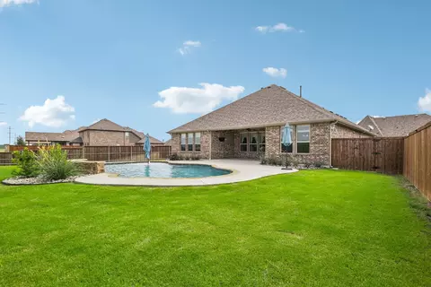 12168 Hulson Trl, Haslet, TX 76052