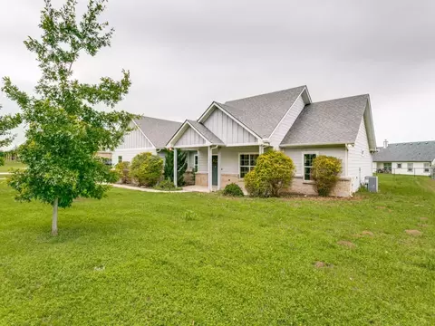 231 Olde Towne Rd, Paradise, TX 76073
