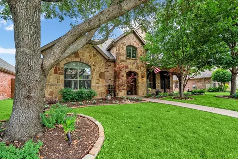 7517 Forest Rdg, Sachse, TX 75048