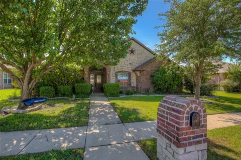 1313 Whispering Gln, Royse City, TX 75189