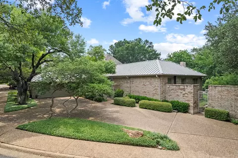 10 Queensview Ct, Dallas, TX 75225