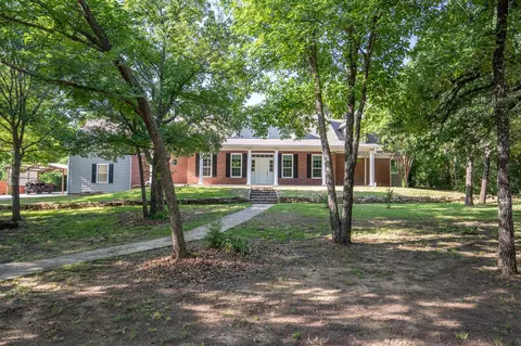 10 Hickory Crossing Ln, Argyle, TX 76226