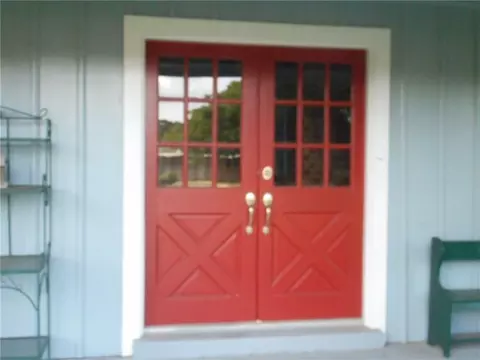Entry Way - 504 Herrington Dr, Springhill, LA 71075 photo 1 of 2