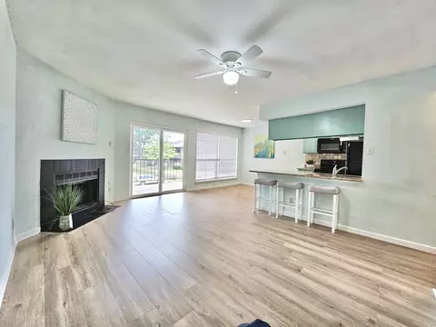 4464 Chaha Rd #202, Garland, TX 75043