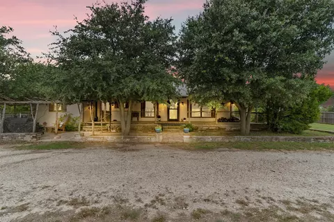 11154 County Road 156, Bluff Dale, TX 76433