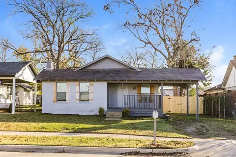 2505 Wallace St, Fort Worth, TX 76105