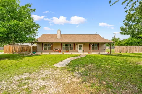 266 Mills St, Dublin, TX 76446