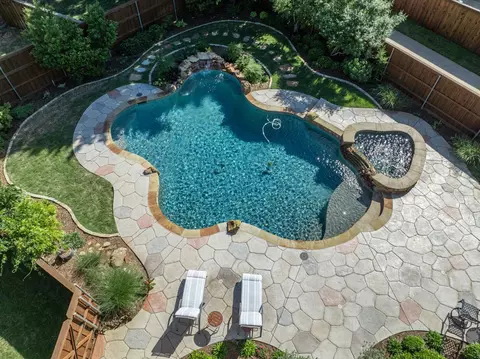 914 Summertrail Ct, Highland Village, TX 75077