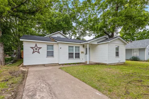 1613 S Elm St, Sherman, TX 75090