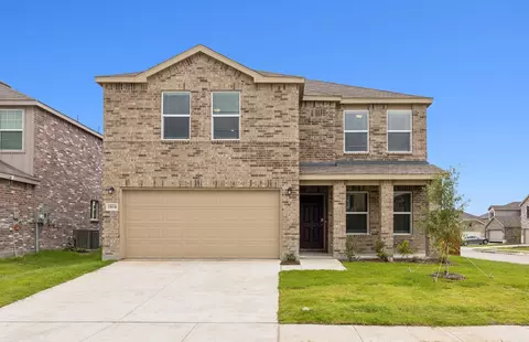 1904 Cherry Bark Ln, Forney, TX 75126