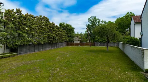4216 Edmondson Ave, Highland Park, TX 75205