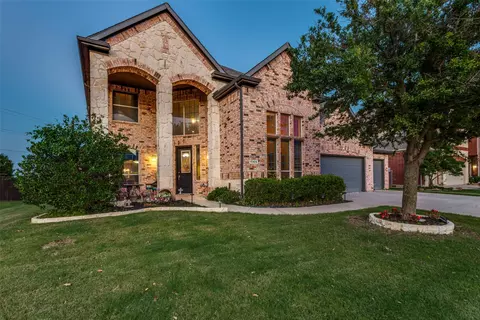 10424 Crowne Pointe Ln, Fort Worth, TX 76244