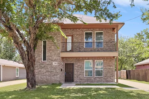 2704 Birmingham Ave, Dallas, TX 75215