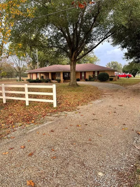 1079 Lcr 463, Mexia, TX 76667