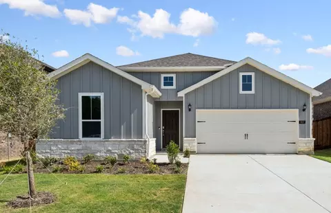 7037 Outpost Pass Pl, Fort Worth, TX 76120