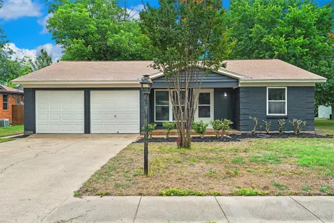 509 Aspen St, Lancaster, TX 75134