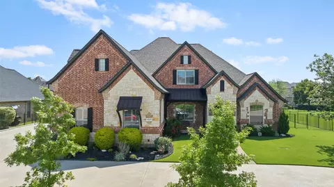 8217 Sawgrass Ln, Argyle, TX 76226