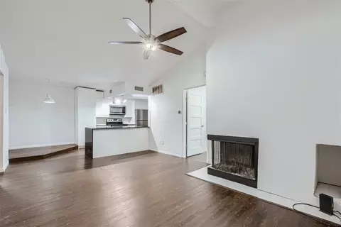 7152 Fair Oaks Ave #2120, Dallas, TX 75231