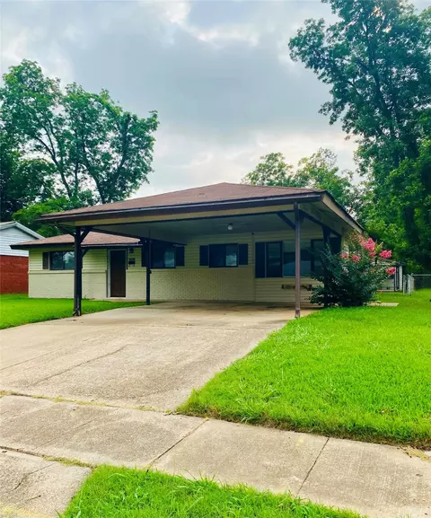 4219 Mike St, Bossier City, LA 71112