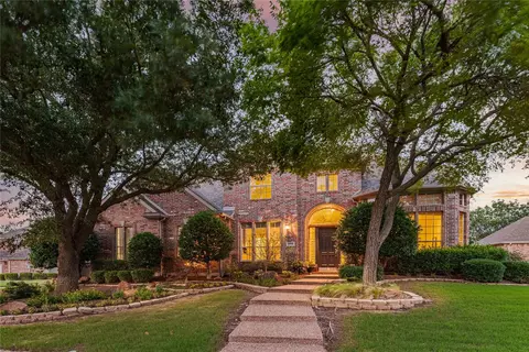 1005 Woodhaven Dr, Mckinney, TX 75072