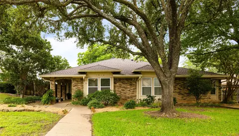 1310 N Trail Dr, Carrollton, TX 75006