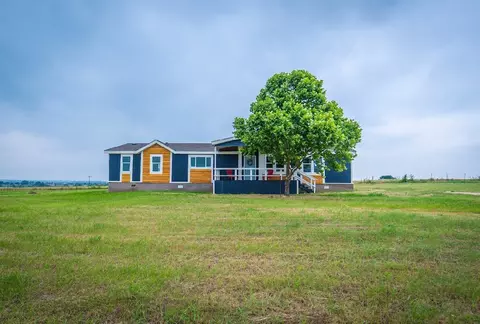 8935 Sam Bass Rd, Sanger, TX 76266