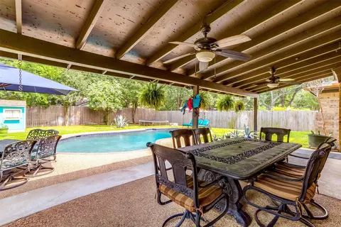 409 Evans Dr, Euless, TX 76040 photo 32