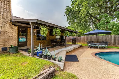 409 Evans Dr, Euless, TX 76040 photo 38