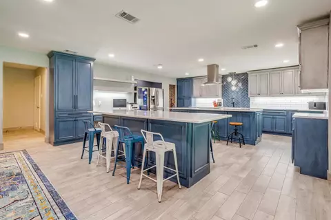 409 Evans Dr, Euless, TX 76040 photo 11