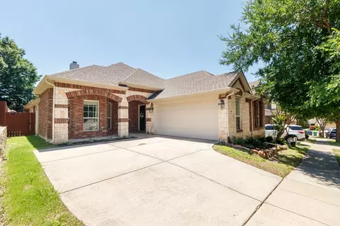 8605 Laughing Waters Trl, Mckinney, TX 75070