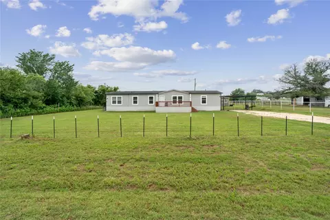 361 Chaparral Ln, Springtown, TX 76082