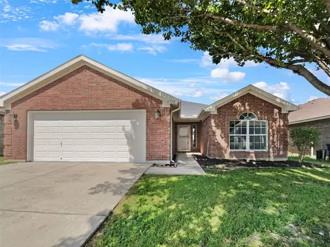 4324 Rockmill Trl, Fort Worth, TX 76179