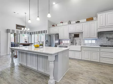 3208 Verona Dr, Corinth, TX 76210