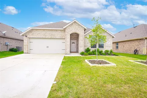 221 Longhorn Pass, Caddo Mills, TX 75135
