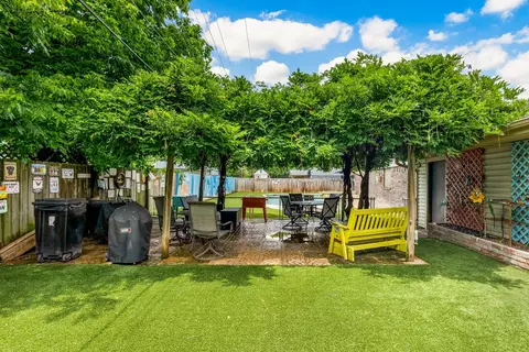 Exterior - 2907 Tanglewood Dr, Commerce, TX 75428 photo 10 of 14