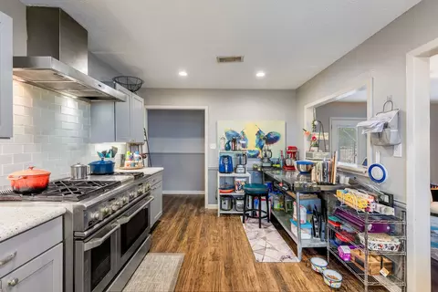 Kitchen - 2907 Tanglewood Dr, Commerce, TX 75428 photo 3 of 3