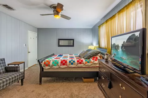 Bedroom - 2907 Tanglewood Dr, Commerce, TX 75428 photo 2 of 6