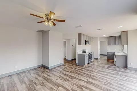 2505 Harvest Moon Dr, Fort Worth, TX 76123