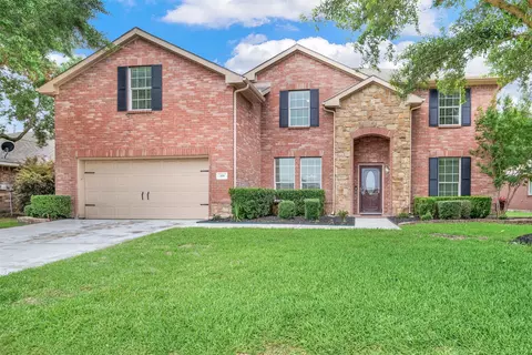 418 Red Oak Ct, Forney, TX 75126