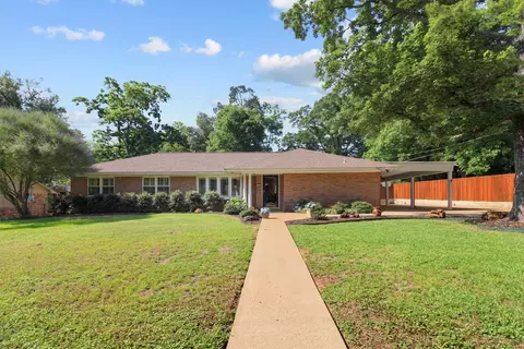 518 Norma St, Nacogdoches, TX 75965