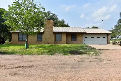 6206 2nd St, Rochelle, TX 76872