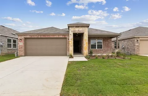 1713 Village Creek Ln, Denton, TX 76208