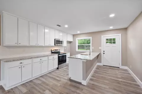 950 Faircrest Dr, Fairfield, TX 75840