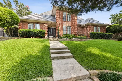 5107 Bridgewater Dr, Arlington, TX 76017