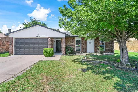 6805 Glenwood Dr, North Richland Hills, TX 76182