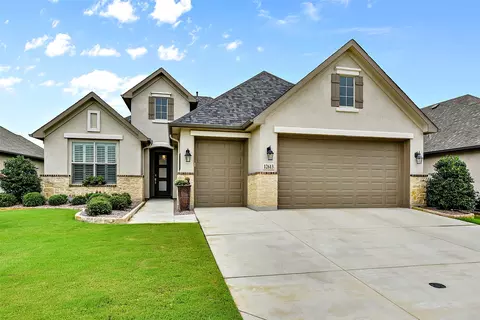 12613 Copper Ore Way, Denton, TX 76207