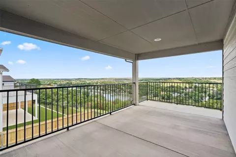 7628 Trailridge Dr, Fort Worth, TX 76179