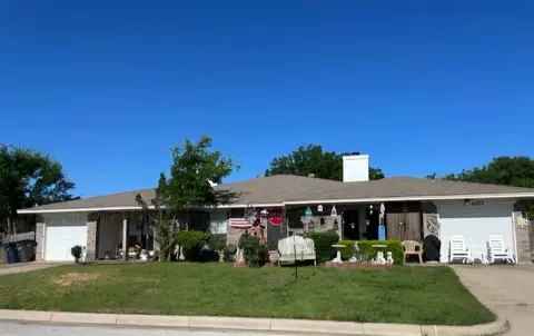 4501 Compass Ct, Fort Worth, TX 76135