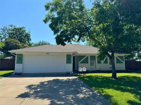 1320 Mulberry Ln, Mesquite, TX 75149